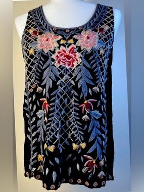 Johnny Was Embroidered Floral Black Linen Sleeveless Top, Size Small